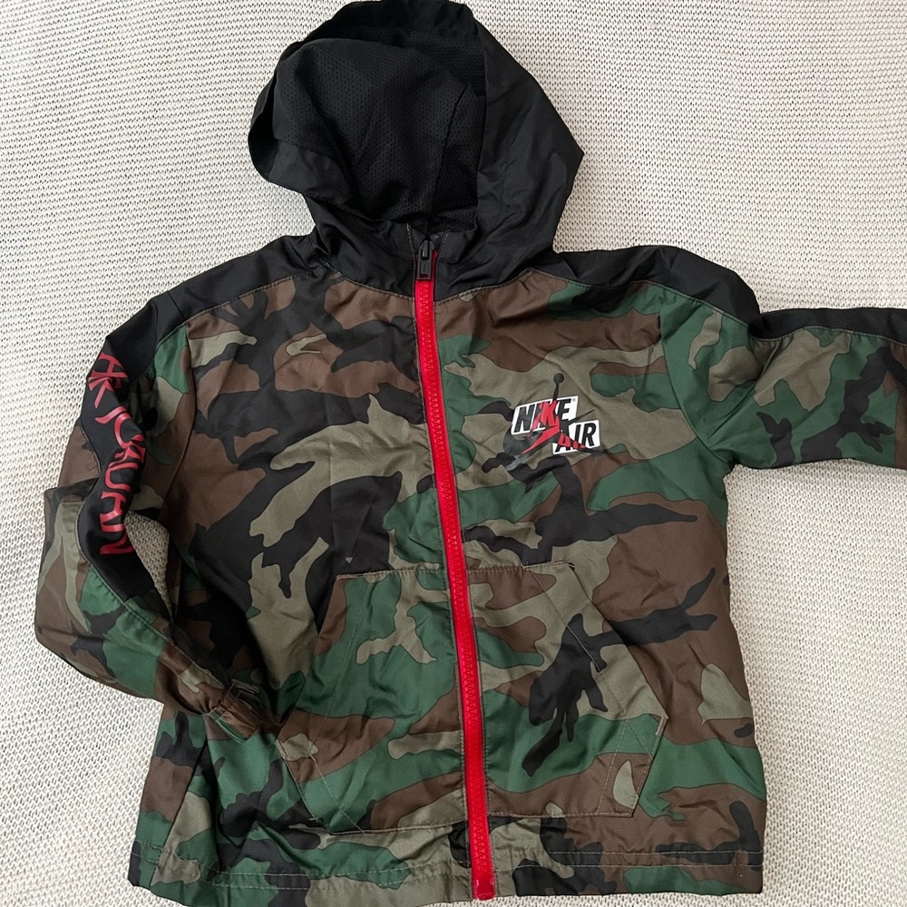 Toddler Nike windbreaker
